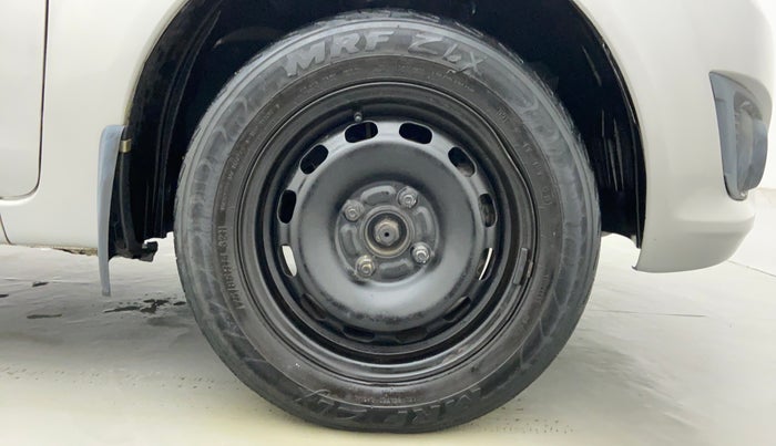 2013 Ford Figo 1.4 ZXI DURATORQ, Diesel, Manual, 75,455 km, Right Front Wheel