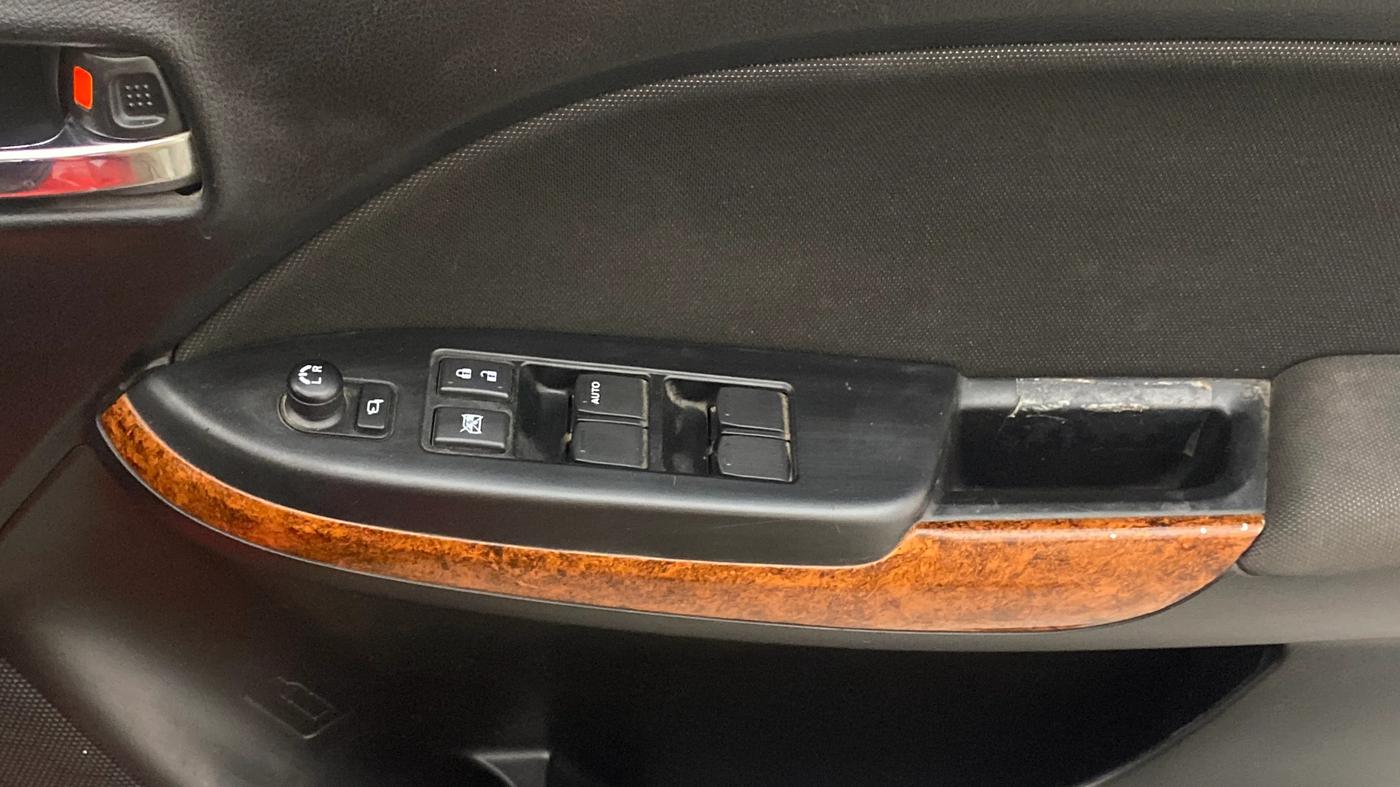 2018 Maruti Baleno DELTA PETROL 1.2, Petrol, Manual, 37,186 km, Driver Side Door Panels Control