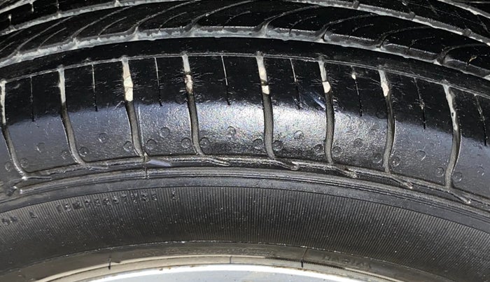 2021 Tata NEXON XM SUNROOF PETROL, Petrol, Manual, 65,781 km, Left Rear Tyre Tread