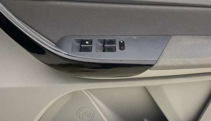 2021 Tata TIGOR XZ PLUS PETROL, Petrol, Manual, 72,168 km, Driver Side Door Panels Control