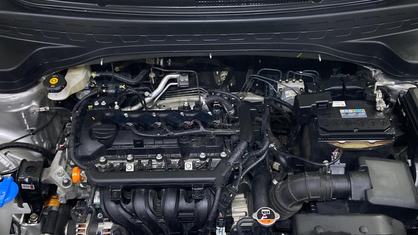2022 KIA SONET HTK PLUS 1.2, Petrol, Manual, 17,803 km, Engine View