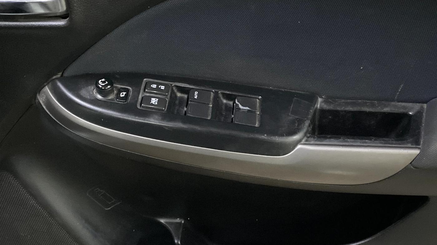 2021 Maruti Baleno ZETA PETROL 1.2, Petrol, Manual, 78,541 km, Driver Side Door Panels Control