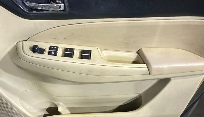 2017 Maruti Dzire VDI, Diesel, Manual, 78,458 km, Driver Side Door Panels Control