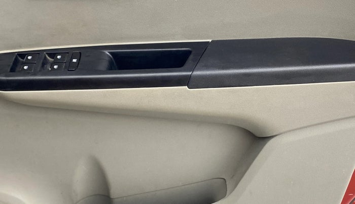 2016 Mahindra Kuv100 K4 6 STR, Petrol, Manual, 43,964 km, Driver Side Door Panels Control