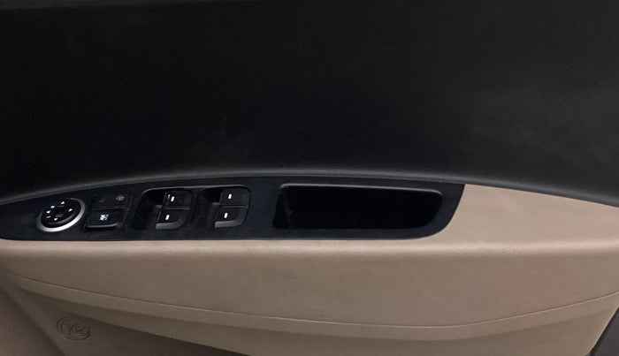 2018 Hyundai Grand i10 MAGNA 1.2 KAPPA VTVT, Petrol, Manual, 84,142 km, Driver Side Door Panels Control