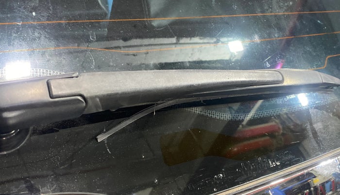 2018 Mahindra MARAZZO M6 8 STR, Diesel, Manual, 1,14,645 km, Rear Wiper