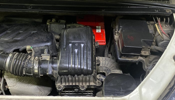 2018 Mahindra MARAZZO M6 8 STR, Diesel, Manual, 1,14,645 km, Engine View - Left