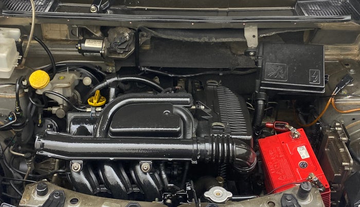 2020 Renault Kwid RXT 1.0 AMT (O), Petrol, Automatic, 64,760 km, Engine View
