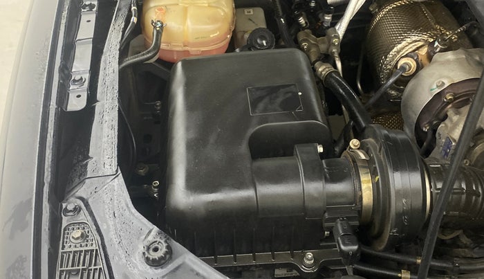 2023 Mahindra SCORPIO-N Z6 DIESEL MT 2WD 7 STR, Diesel, Manual, 75,690 km, Engine View - Right