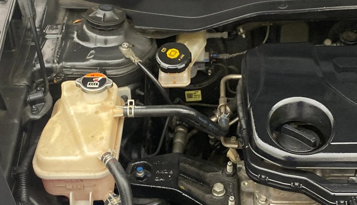 2021 Hyundai VENUE SX 1.0 TURBO IMT, Petrol, Manual, 25,736 km, Engine View - Right