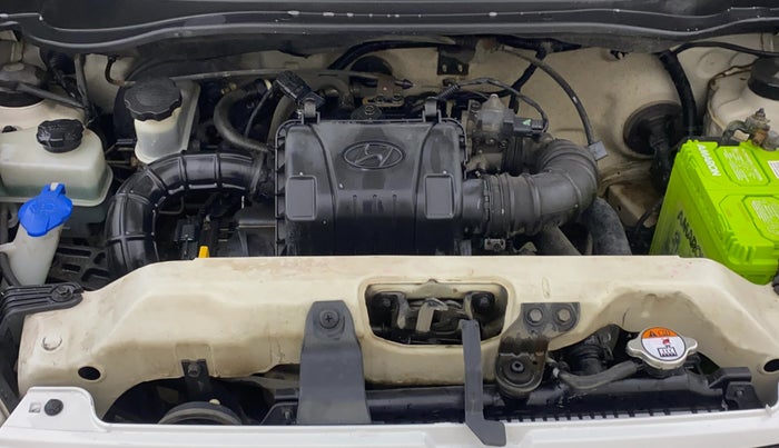 2014 Hyundai Eon ERA +, Petrol, Manual, 97,806 km, Engine View