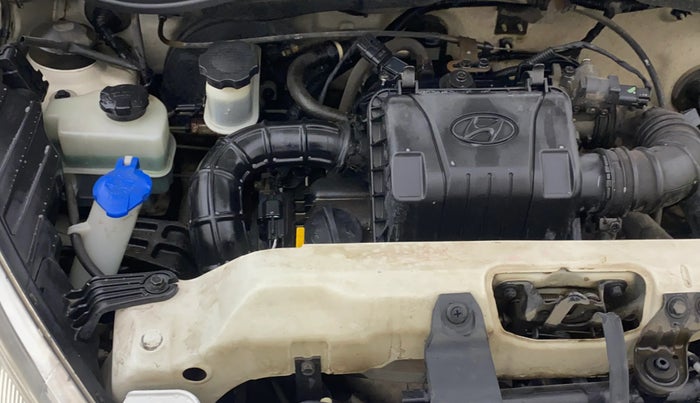 2014 Hyundai Eon ERA +, Petrol, Manual, 97,806 km, Engine View - Right