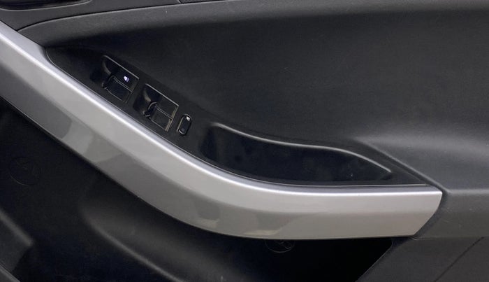 2021 Tata NEXON XM SUNROOF PETROL, Petrol, Manual, 57,668 km, Driver Side Door Panels Control