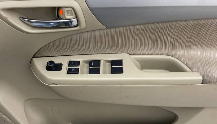 2012 Maruti Ertiga ZXI, Petrol, Manual, 58,404 km, Driver Side Door Panels Control