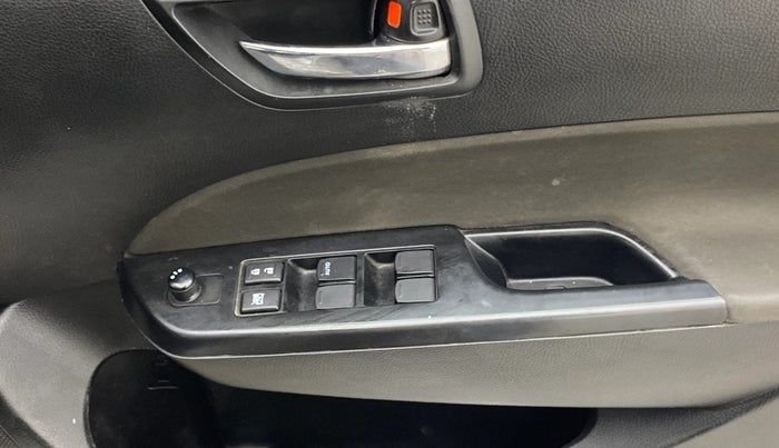 2014 Maruti Swift VXI, Petrol, Manual, 72,574 km, Driver Side Door Panels Control