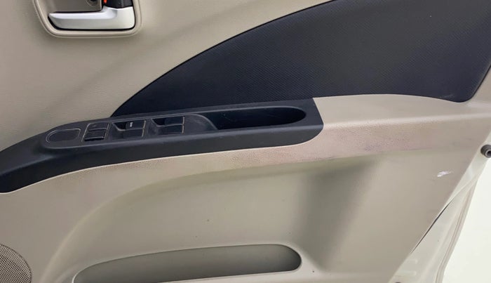 2015 Maruti Celerio VXI, Petrol, Manual, 52,322 km, Driver Side Door Panels Control