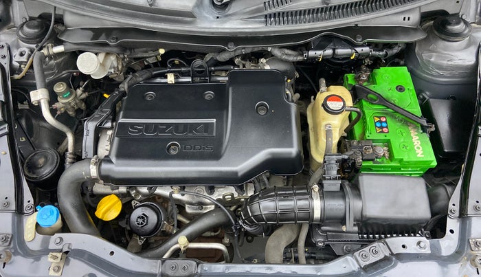 2013 Maruti Swift VDI, Diesel, Manual, 71,824 km, Open Bonet
