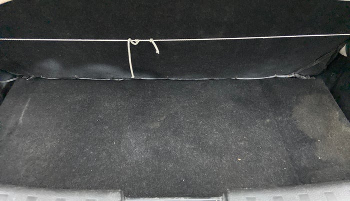 2013 Maruti Swift VDI, Diesel, Manual, 71,824 km, Boot Inside