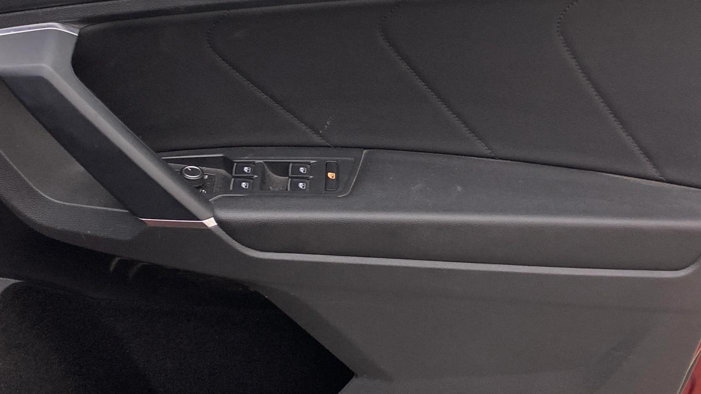 2020 Volkswagen TIGUAN ALL SPACE 2.0 TSI, Petrol, Automatic, 57,027 km, Driver Side Door Panels Control