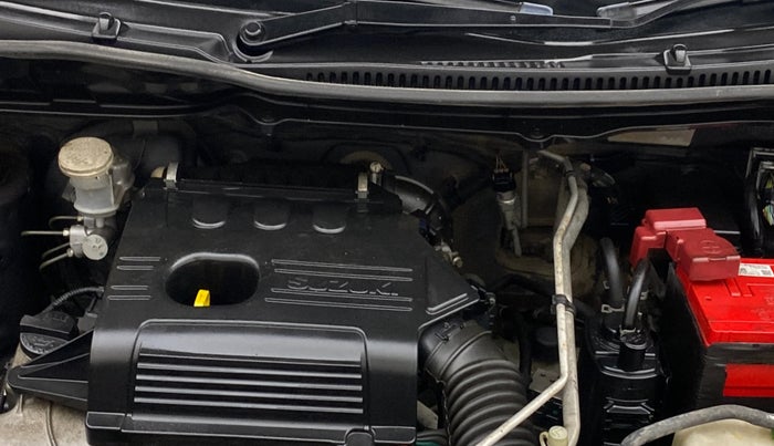 2016 Maruti Wagon R 1.0 VXI AMT, Petrol, Automatic, 68,151 km, Engine View