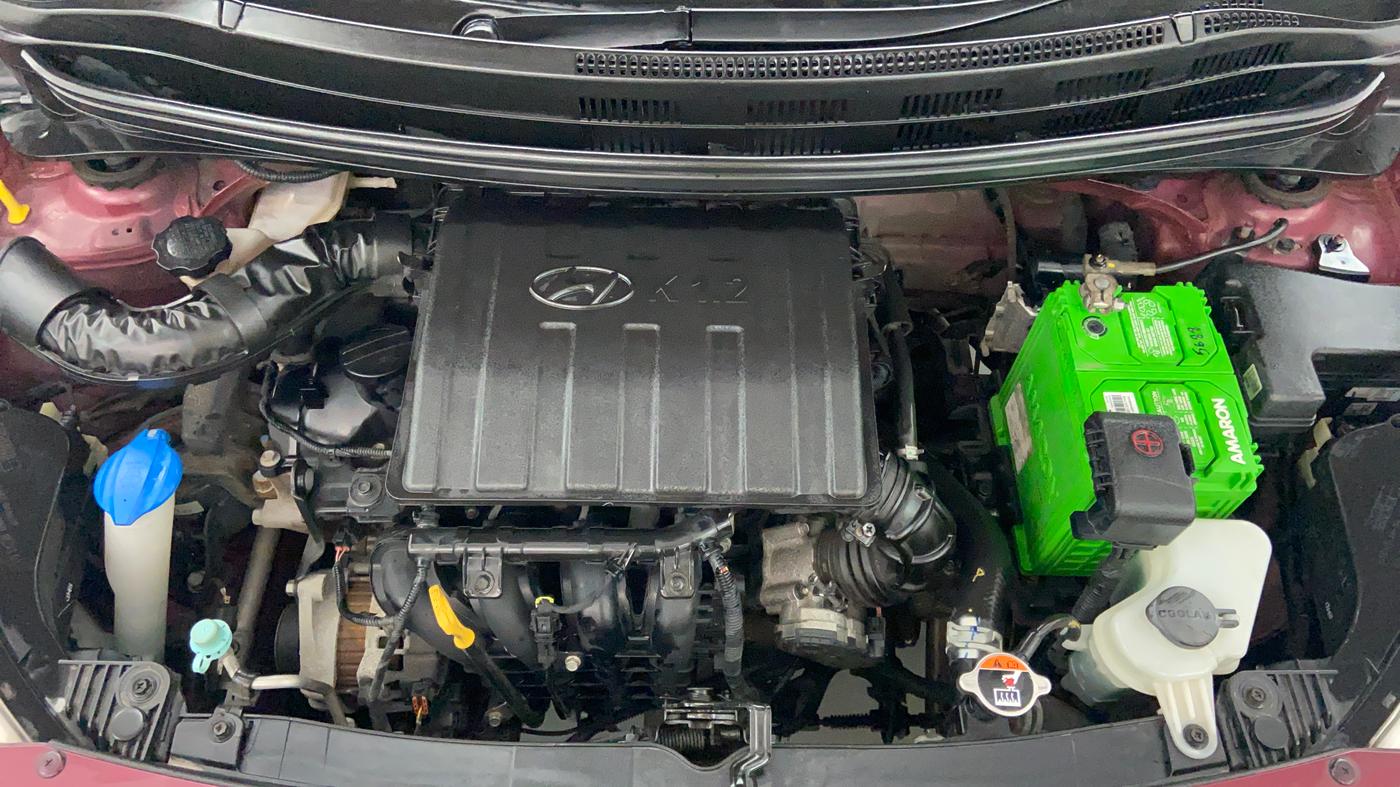 2016 Hyundai Grand i10 SPORTS 1.2 VTVT, Petrol, Manual, 33,549 km, Engine Bonet View