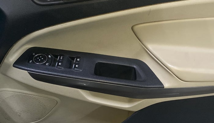 2019 Ford Ecosport TITANIUM 1.5L DIESEL, Diesel, Manual, 51,851 km, Driver Side Door Panels Control