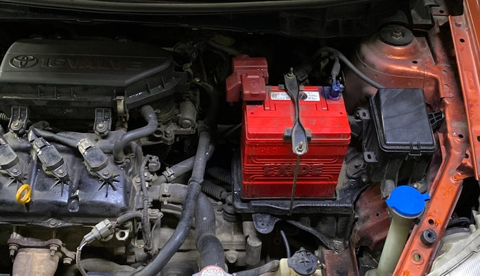 2017 Toyota Etios CROSS 1.2 G, Petrol, Manual, 1,09,423 km, Engine View - Left