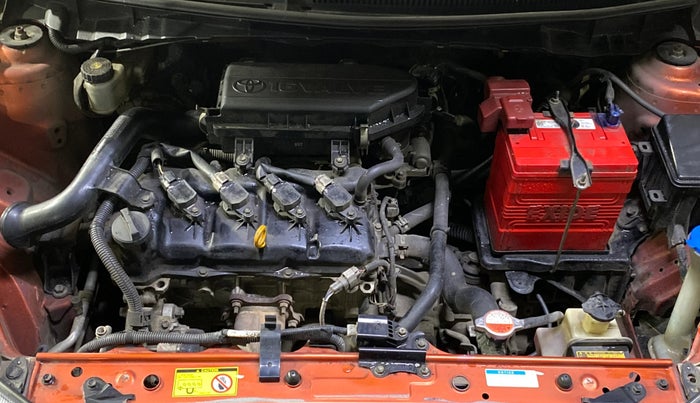 2017 Toyota Etios CROSS 1.2 G, Petrol, Manual, 1,09,423 km, Engine View