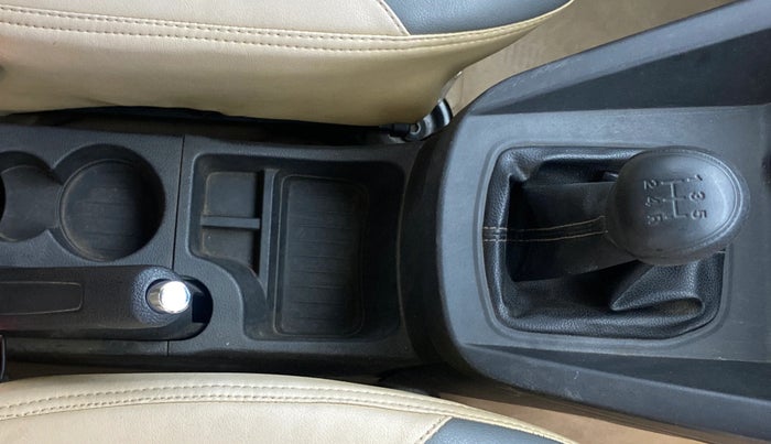 2020 Ford Figo Aspire TITANIUM PLUS 1.2 PETROL, Petrol, Manual, 30,883 km, Gear Lever