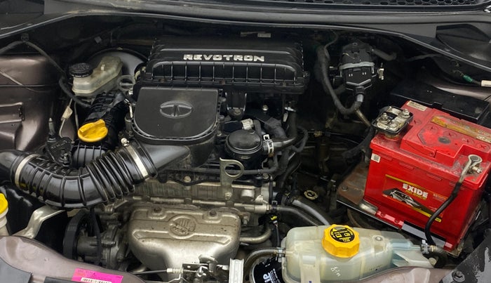 2017 Tata Tiago XT PETROL, Petrol, Manual, 71,166 km, Engine View