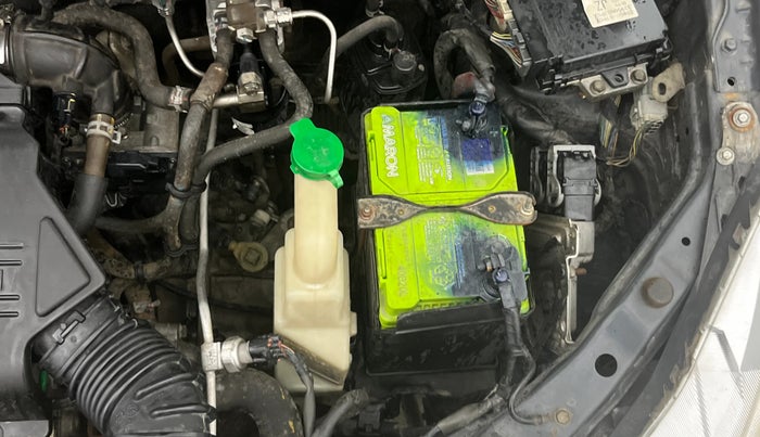 2017 Maruti Alto K10 LXI CNG (AIRBAG), CNG, Manual, 87,653 km, Engine View - Left