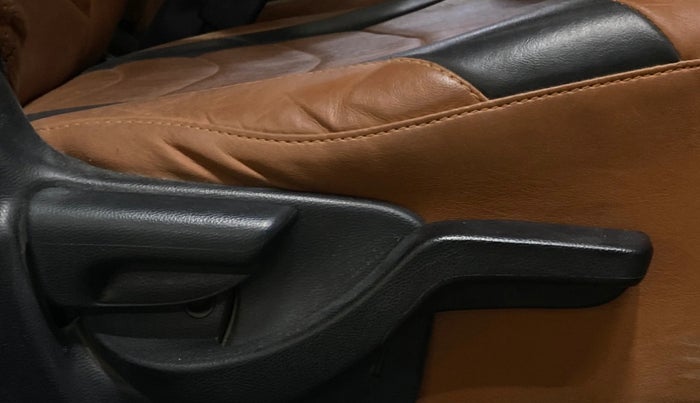 2013 Honda Brio S MT, Petrol, Manual, 85,021 km, Driver Side Adjustment Panel