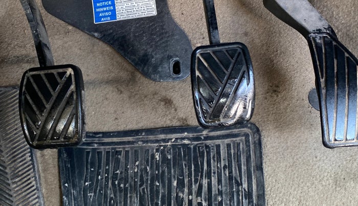 2017 Maruti Ciaz DELTA DIESEL 1.3, Diesel, Manual, 70,082 km, Pedals