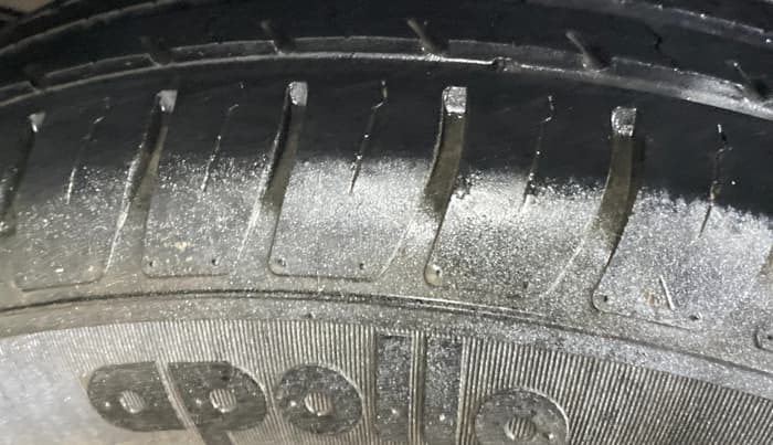 2019 Maruti Swift LXI, Petrol, Manual, 13,268 km, Left Rear Tyre Tread