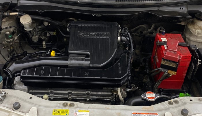 2014 Maruti Swift VXI, Petrol, Manual, 94,527 km, Engine View