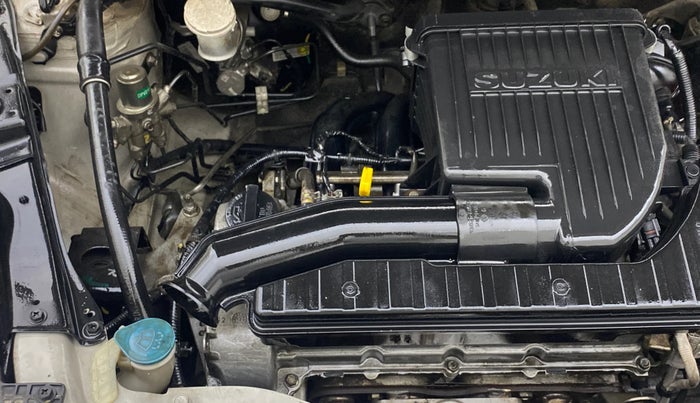 2014 Maruti Swift VXI, Petrol, Manual, 94,527 km, Engine View - Right