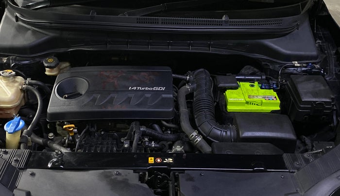 2022 KIA CARENS LUXURY PLUS 1.4 PETROL 7 STR, Petrol, Manual, 43,820 km, Engine View