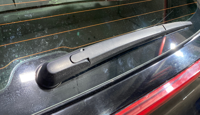 2022 KIA CARENS LUXURY PLUS 1.4 PETROL 7 STR, Petrol, Manual, 43,820 km, Rear Wiper