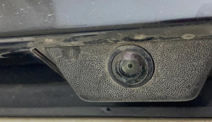 2022 Mahindra SCORPIO-N Z8 L PETROL AT 7 STR, Petrol, Automatic, 37,579 km, Parking Camera