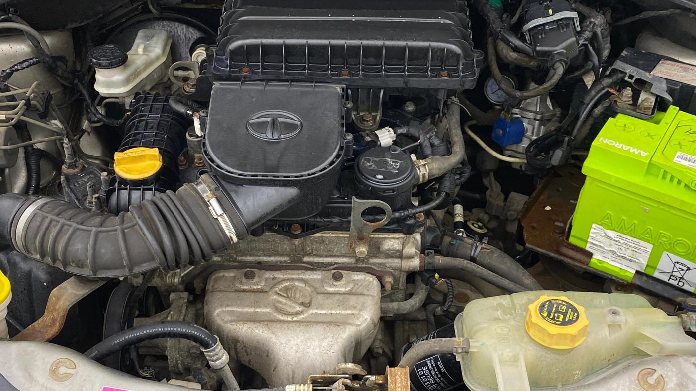 2018 Tata TIAGO NRG PETROL, CNG, Manual, 89,100 km, Engine View