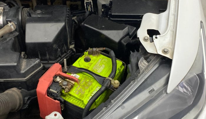 2017 Honda Jazz 1.2L I-VTEC SV, Petrol, Manual, 78,379 km, Engine View - Left