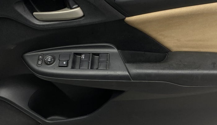 2017 Honda Jazz 1.2L I-VTEC SV, Petrol, Manual, 78,379 km, Driver Side Door Panels Control