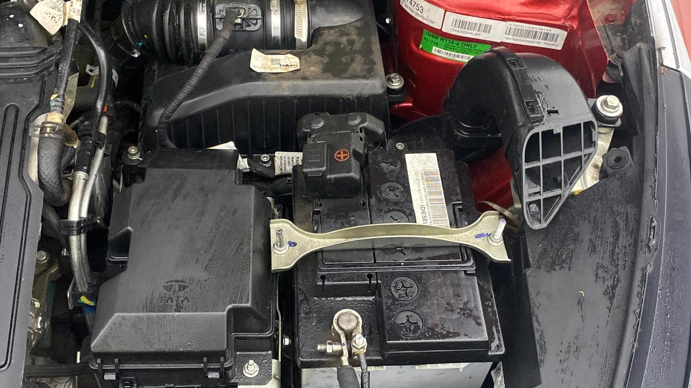 2022 Tata ALTROZ XZ PLUS DIESEL, Diesel, Manual, 33,122 km, Engine View - Left
