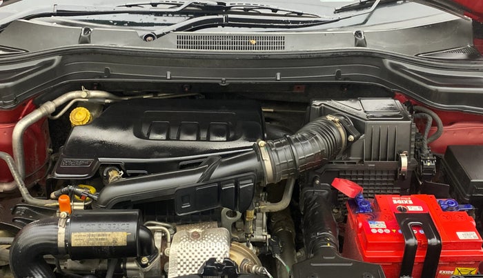 2021 Mahindra XUV300 W8 (O) 1.2 PETROL, Petrol, Manual, 42,423 km, Engine View
