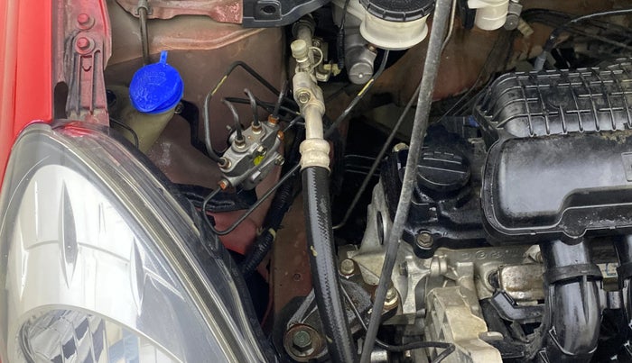 2013 Honda Brio EX MT, Petrol, Manual, 66,966 km, Engine View - Right