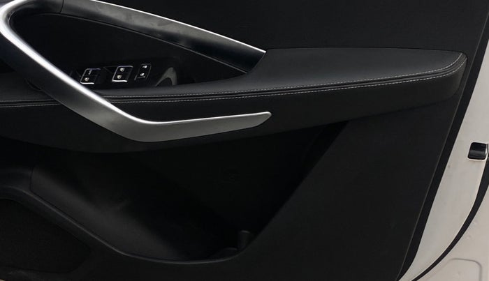 2019 MG HECTOR SHARP 2.0 DIESEL, Diesel, Manual, 93,188 km, Driver Side Door Panels Control