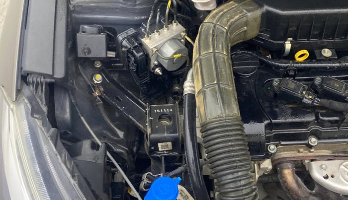 2021 Maruti Ciaz ALPHA 1.5 SHVS PETROL, Petrol, Manual, 26,129 km, Engine View - Right