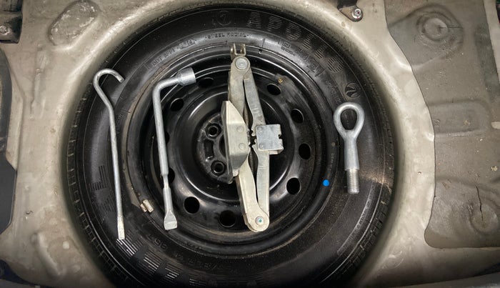 2014 Maruti Ritz VXI Elate Limited Edition, Petrol, Manual, 48,383 km, Spare Tyre