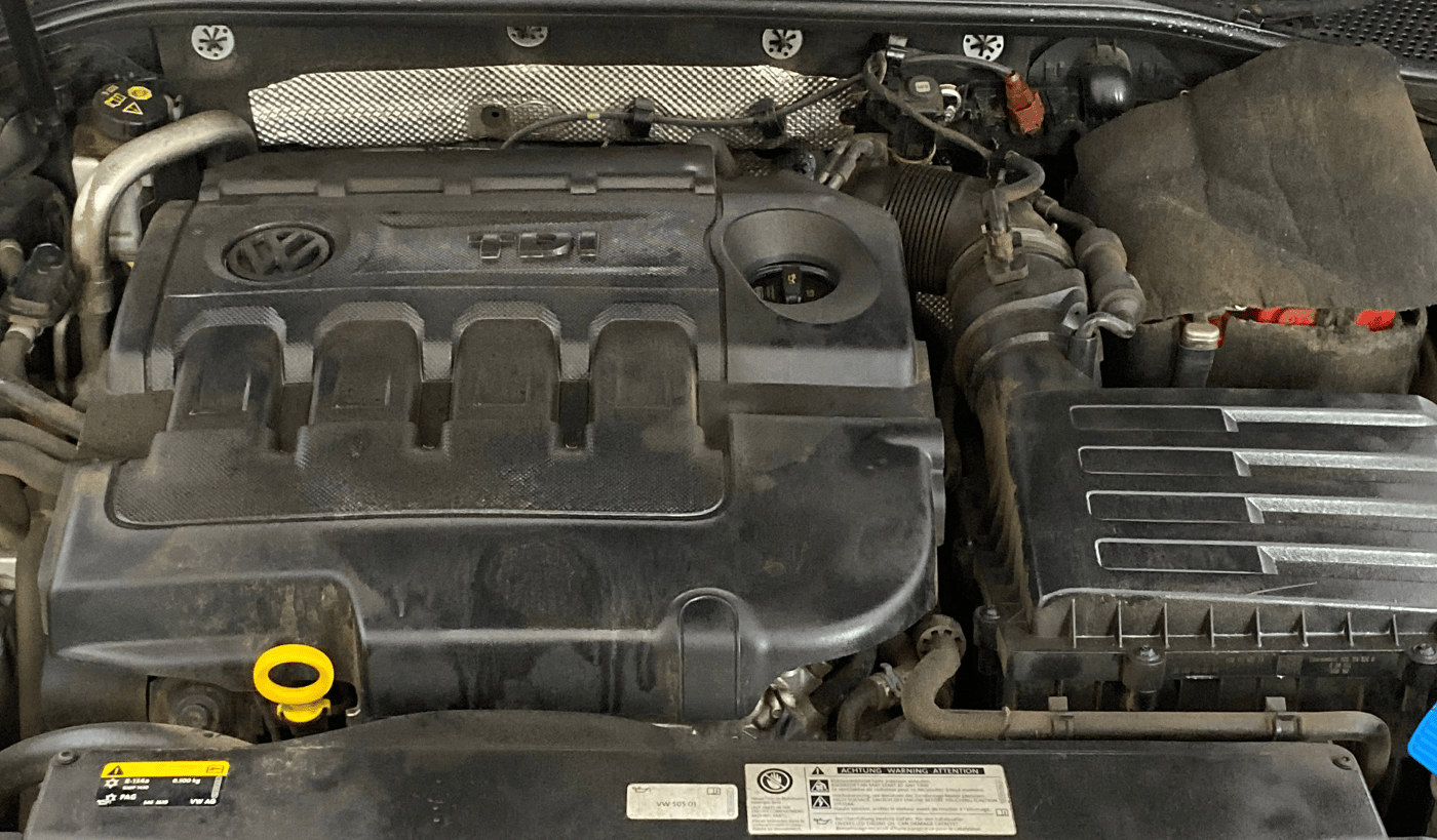 2018 Volkswagen Passat HIGHLINE DSG, Diesel, Automatic, 80,437 km, Engine View
