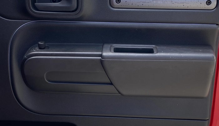 2024 Mahindra Thar LX HT PETROL 4WD MT, Petrol, Manual, 18,457 km, Driver Side Door Panels Control